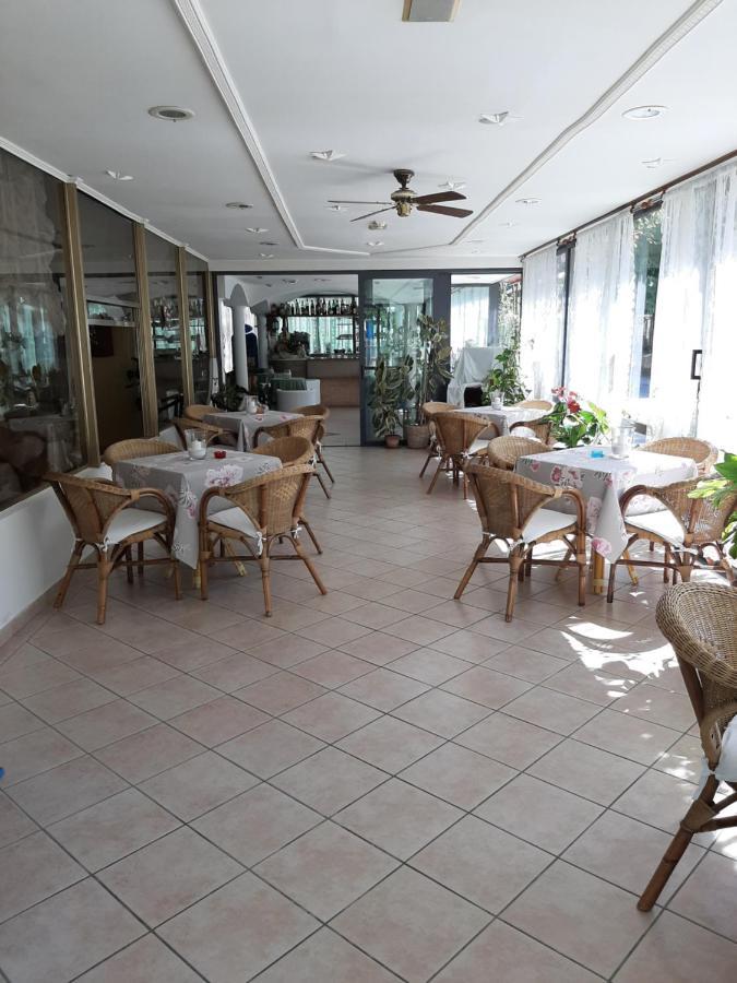 Hotel Alfredo's Rímini Exterior foto